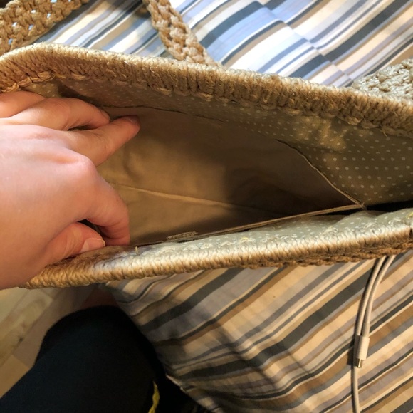 3 for $20! Woven purse - Picture 4 of 6